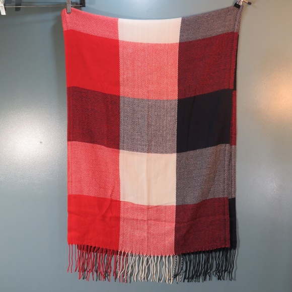 NIB - Wander Agio Scarf - Picture 3 of 3
